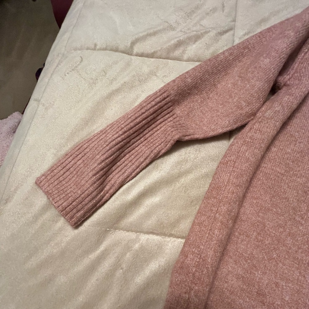 Legendary Outfitters Crewneck Sweater - Picture 7 of 9